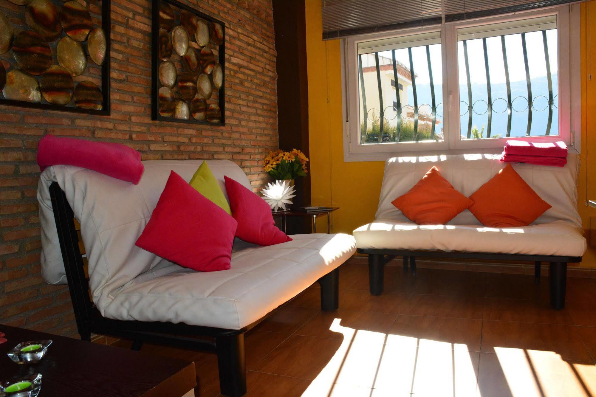 Apartamentos Turisticos Tronca Luxury Granada Exterior photo