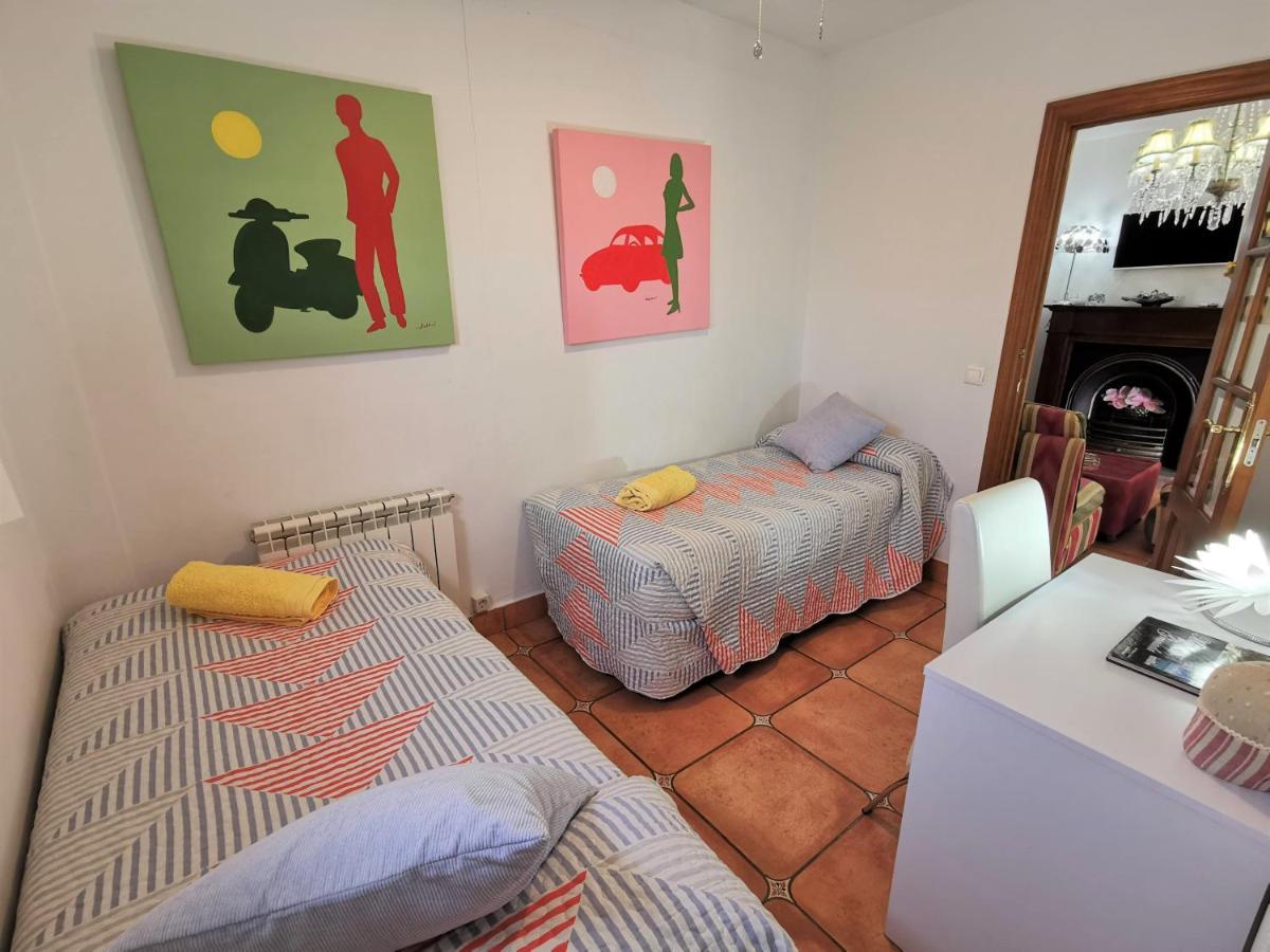 Apartamentos Turisticos Tronca Luxury Granada Exterior photo